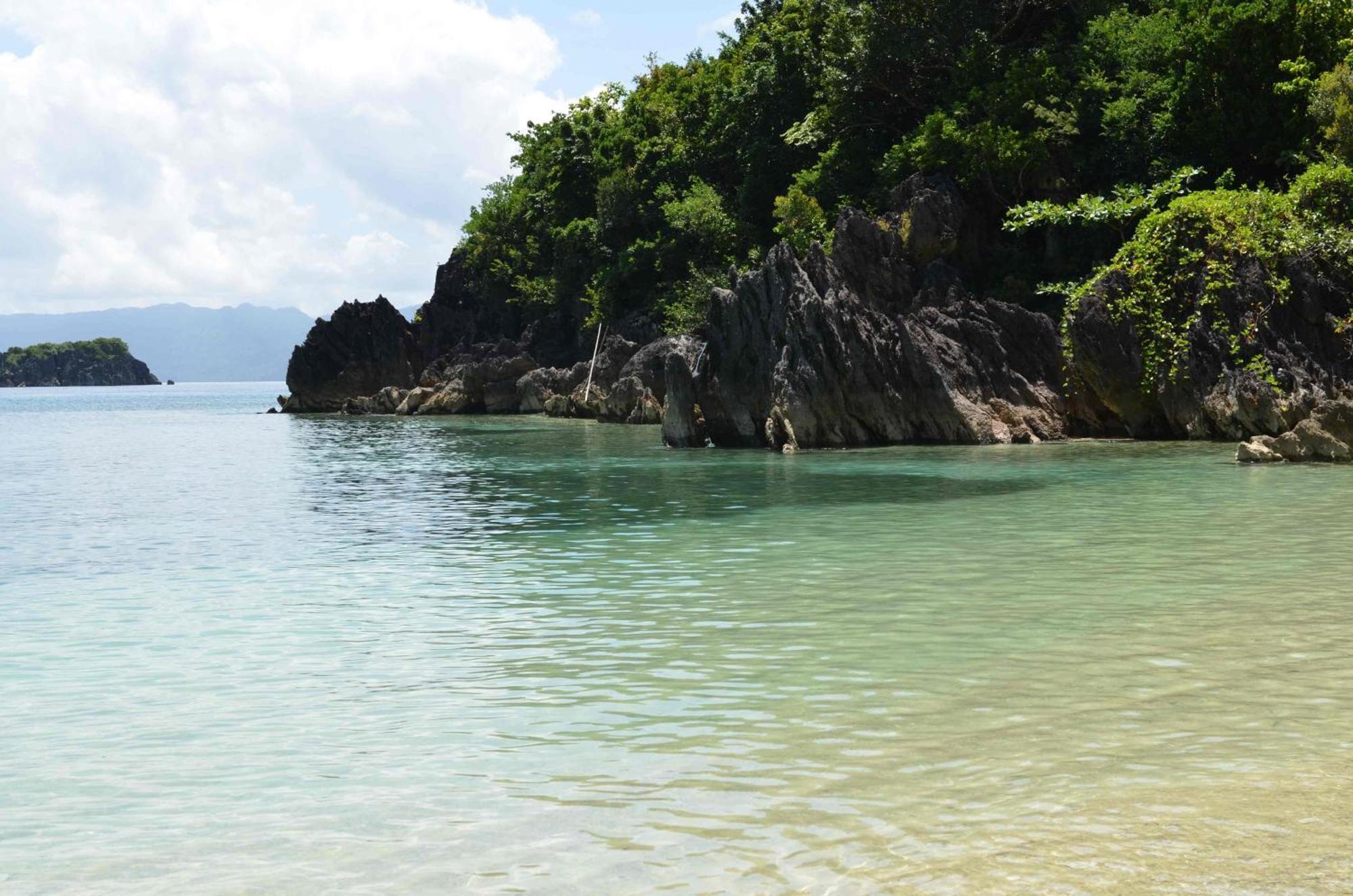 Tugawe Cove Resort Colongcocon Екстер'єр фото