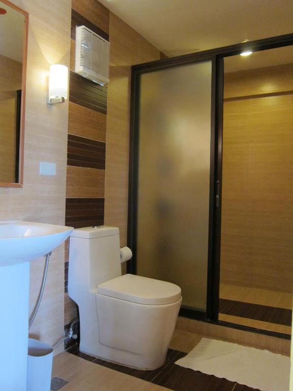 Tugawe Cove Resort Colongcocon Екстер'єр фото
