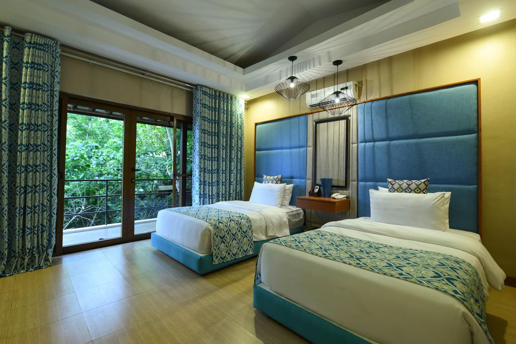 Tugawe Cove Resort Colongcocon Екстер'єр фото
