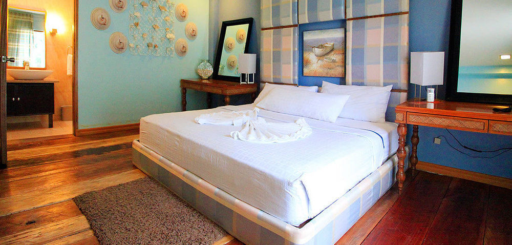 Tugawe Cove Resort Colongcocon Екстер'єр фото